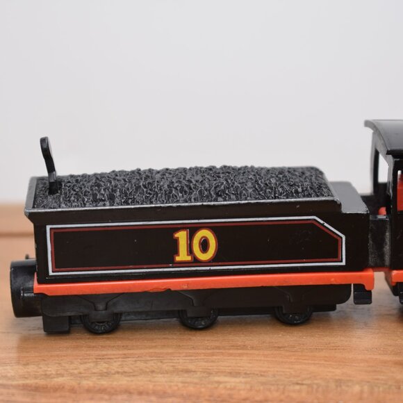 Douglas 10 Bandai Tec 1992 Diecast Trains with Coal Tender Thomas & Friends VTG - Picture 7 of 8
